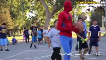 Örümcek Adamla Basketbol Keyfi