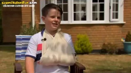 Ronaldo'nun Kolunu Kırdığı Çocuk