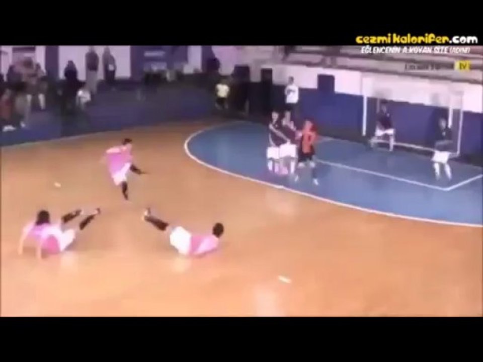 Futsal'da Harika Serbest Vuruş