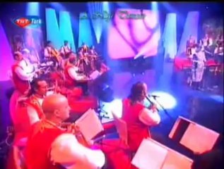 Çiğdem GÜRDAL-Açtı Gül Gün Oyandı (Azerbaycan)