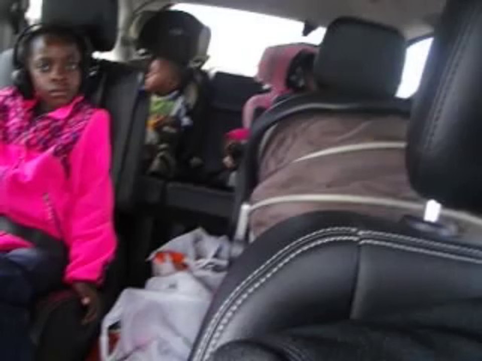 DIEU SEUL TRANSFOMERA LA MARCHE A PIEDS (Makeni-Kabulonga, GCM Kipushi- Musaka-Solwezi) EN COURSE DE VEHICULE.