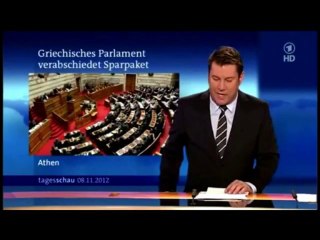 Hatun Fotoğraflarına Bakarken Canlı Yayına Giren Sunucu