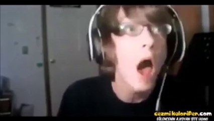 Dubstep İle Kafayı Bozan Çocuk