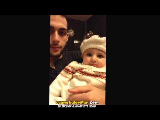 Minik Bebenin Beatbox Yapan Babasına Cevabı