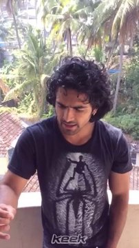 Siddharth Menon sings a Yesudas Classic