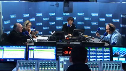 Cazeneuve : "nous tenons les dépenses"