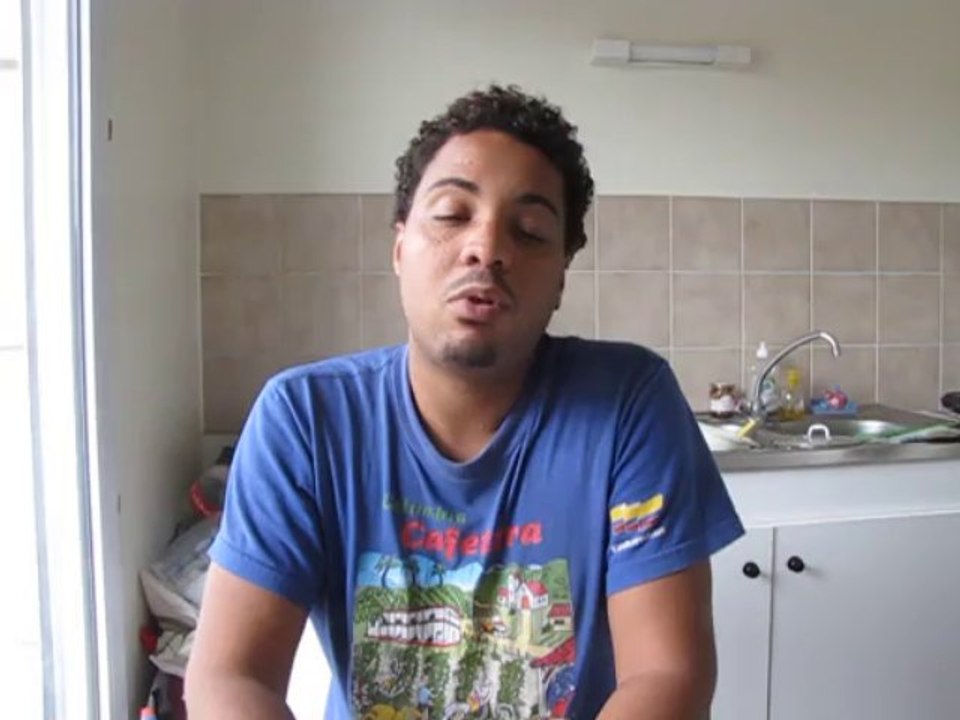 Interview : Jann Halexander parle de son album Un Bon chanteur est chanteur mort