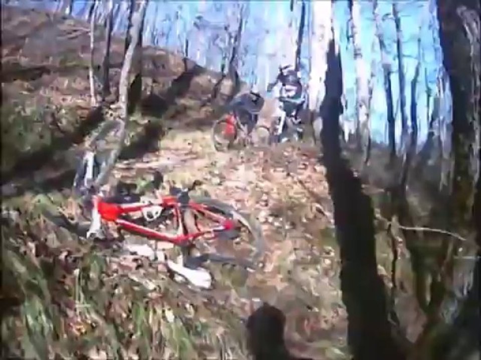 gamelles à gogo lol !!sortie du 12 01 2014 vététistes de cagnac les mines_(1080p)