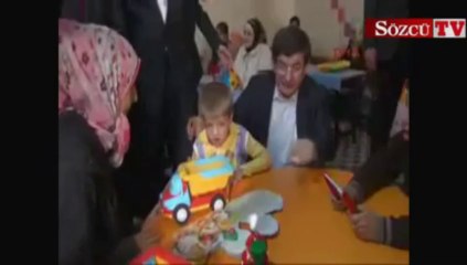 Davutoğlu Harran konteyner kenti gezdi