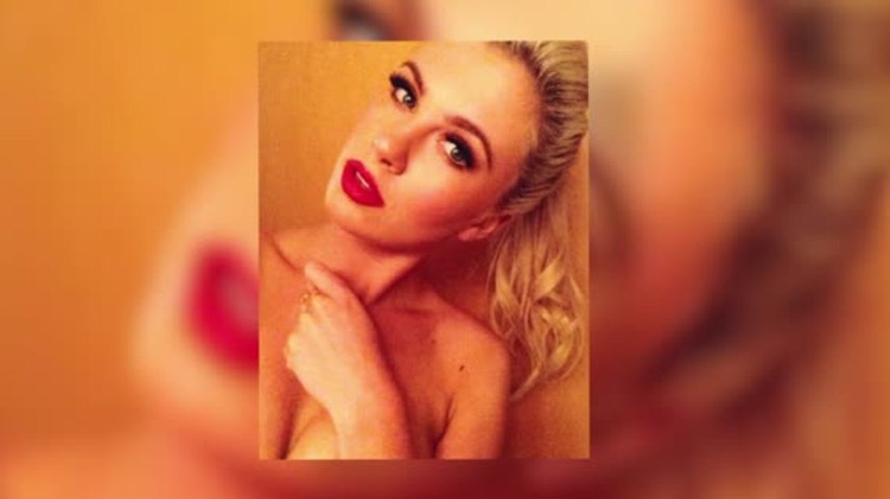 Posiert Ireland Baldwin für die Sports Illustrated 2014 ?