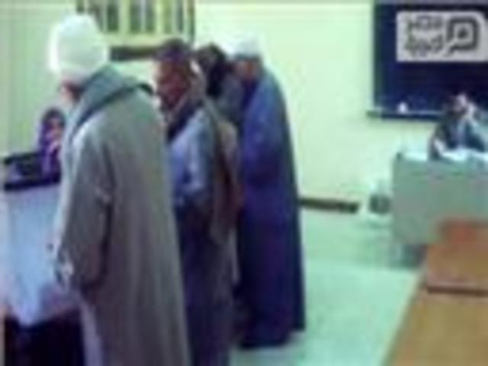 غياب الشباب في استفتاء الدستور المصري