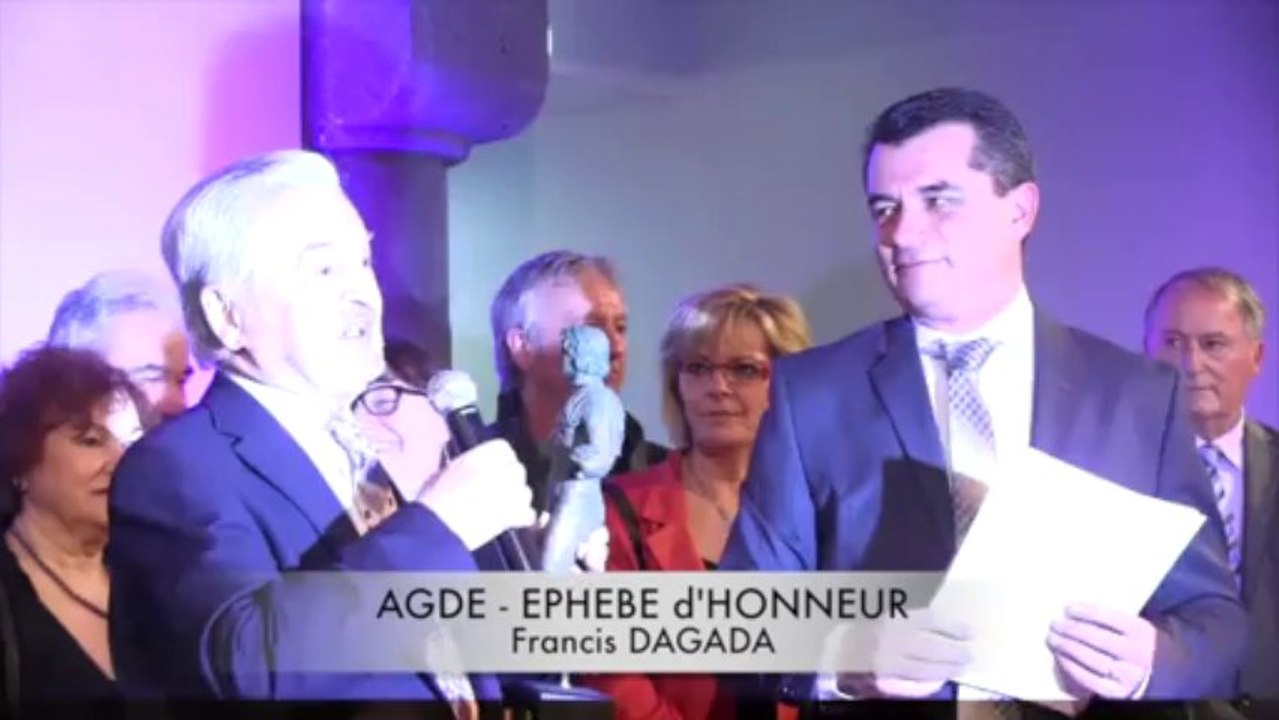 AGDE - 2014 - Francis DAGADA recoit un  EPHEBE D'HONNEUR 2014 de la VILLE d'AGDE