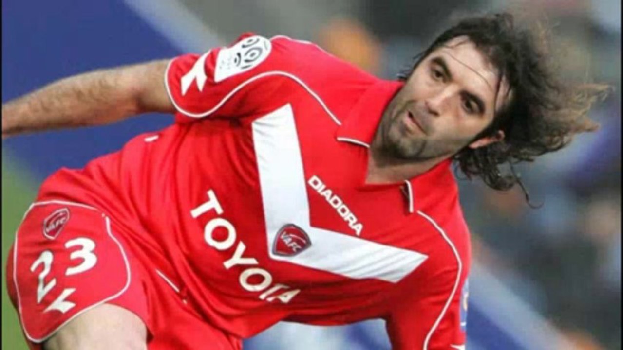 p'tite semelle en chanson sur cazarre!