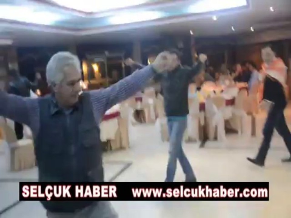 32. Selçuk-Efes Deve Güreşleri Eğlencesinden