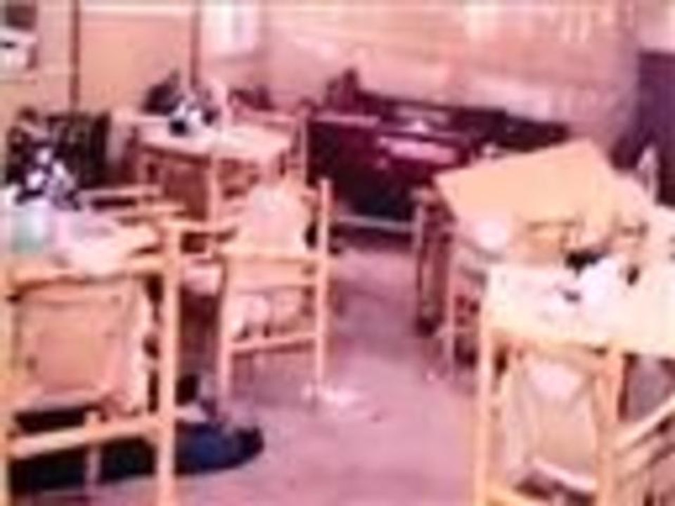 طالبان وراء تفجير مطعم كابل
