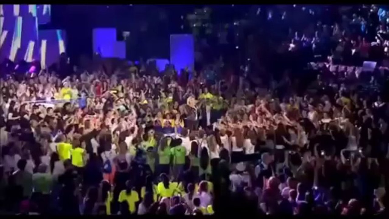 LA LA LAND DEMI LOVATO SAAH EMILLY