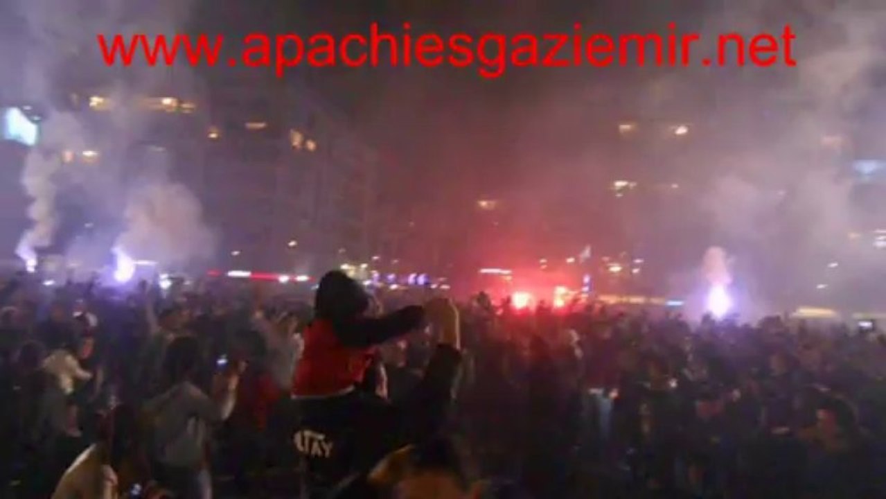 100. Yıl Kutlamaları - Rus Kızlar