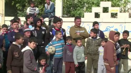 اصابة اثنين من الفلسطينيين بجروح في غارة اسرائيلية على غزة