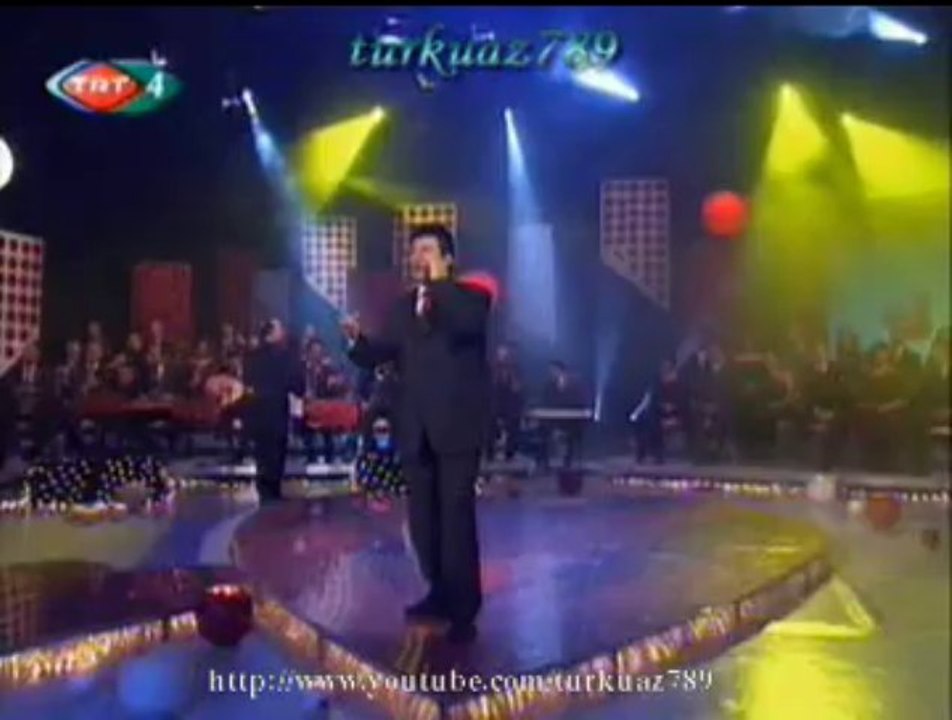 Coşkun SABAH-Söyleyemem Derdimi Kimseye Derman Olmasın Diye