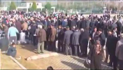 5 bin kişi yağmur ve kar duasına çıktı