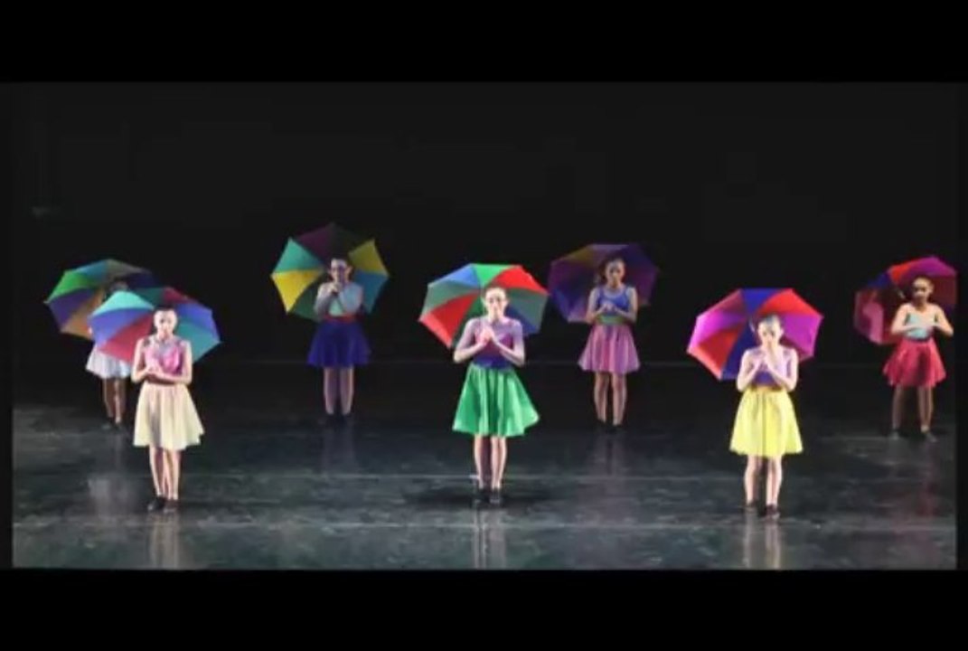 Gala 2013-04-It's raining men