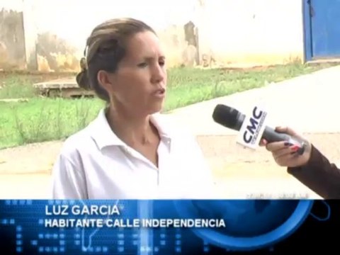 aguas negras desesperan a habitantes de calle independencia - 15.08.13