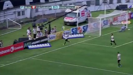 Corinthians faz 2 de cabeça e bate Portuguesa na estreia do Paulistão 2014