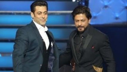 Shahrukh Claims Salman Bigger Entertainer Than Him | Star Guild Awards 2014