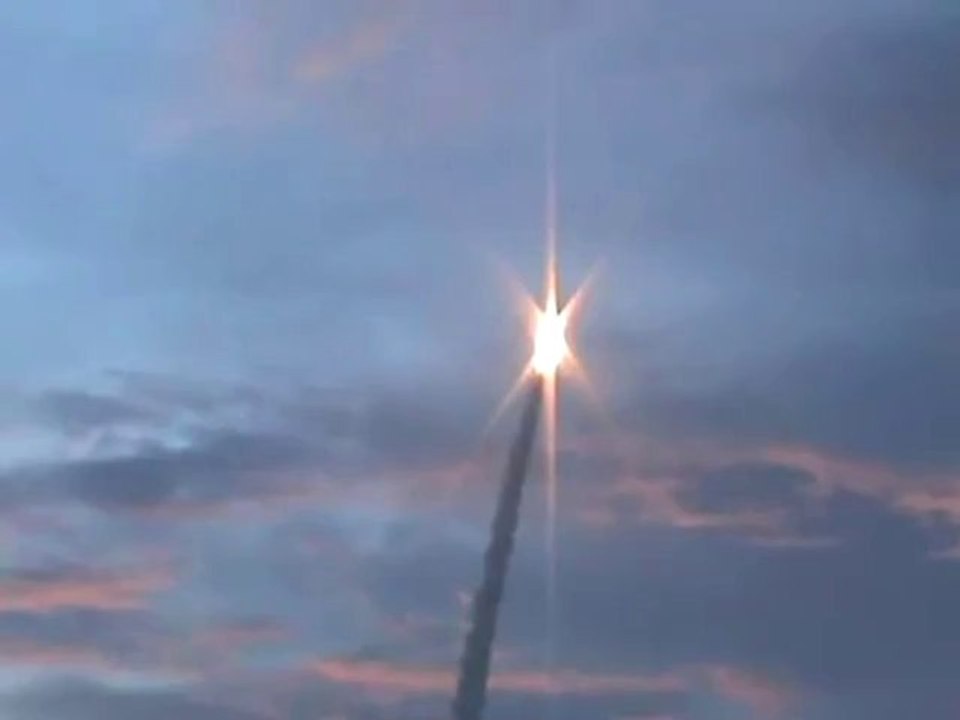 India successfully test fires Agni IV!