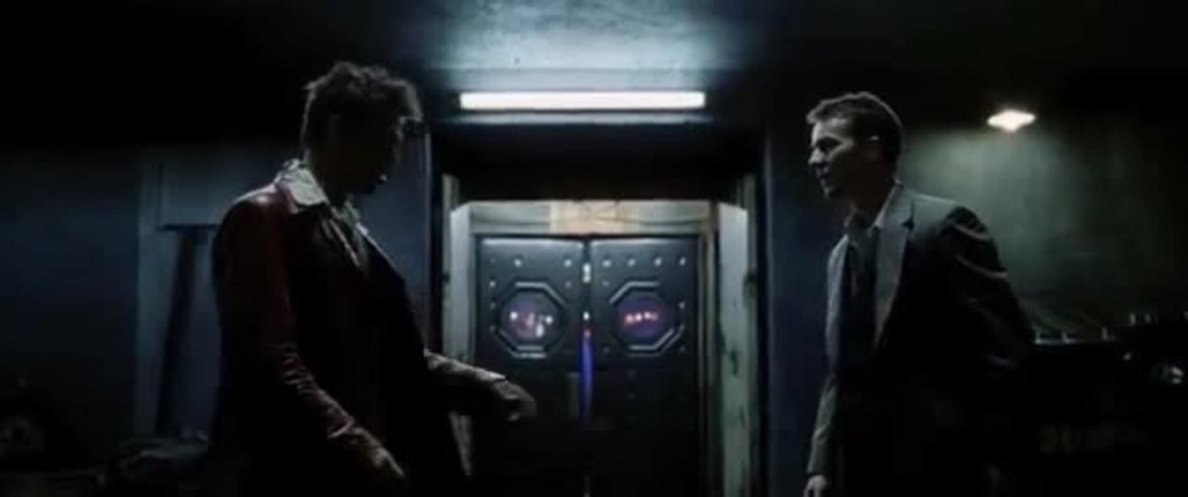 FIGHT CLUB : Frappe moi