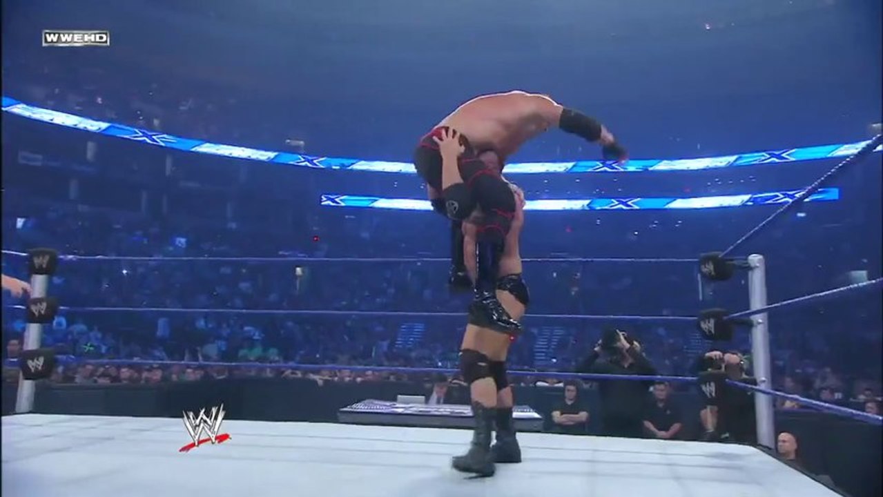 Top 10 des "Bombes" de Batista en Catch - WWE