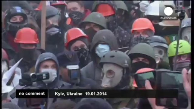 Protesters clash with police at large Ukraine rally