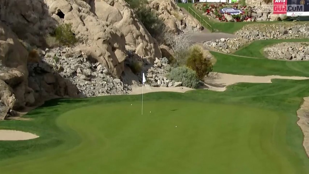 Ken Duke goes wild after hole-in-one in the final round