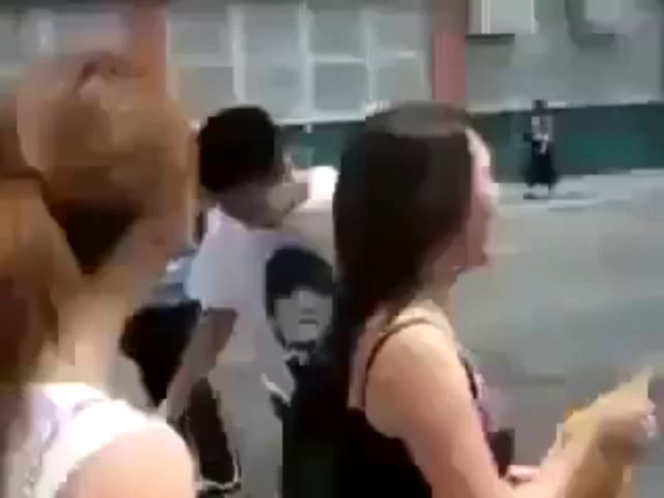 Can You Do This.. Amazing Trick... Must Watch.. - Watch Facebook Videos - Download - Share