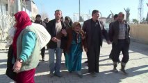 Nur raus aus Syrien: Schleuser helfen Flüchtlingen in die Türkei