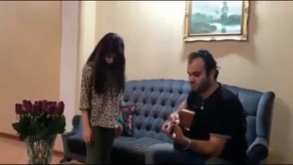 دختری که به یاد فرهاد می‌خواند    زادروزت خجسته فرهاد مهراد