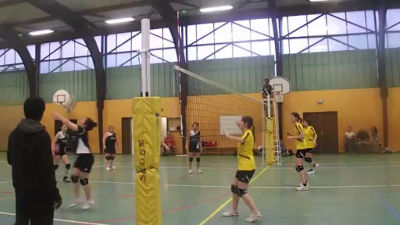 point gagnant pour USAVB 3 -janvier 2014 volley ball