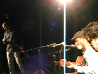 MARIO SILVA Le blues du CAP VERT  joue " Non je ne regrette rien"