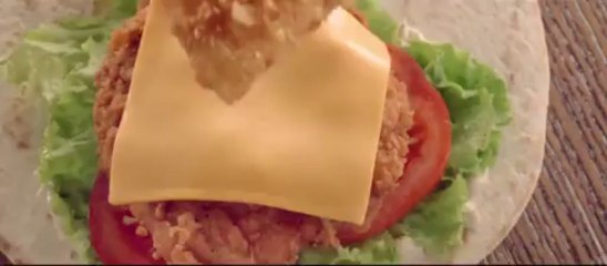 Nusrat Javaid Showing his Agression Against Facebook & Twitter Users