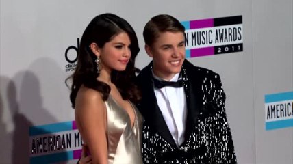 Download Video: Selena Gomez Denies Justin Bieber Sent Risqué Pictures