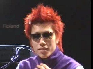 Dir en grey - Interview le 2/4/2002