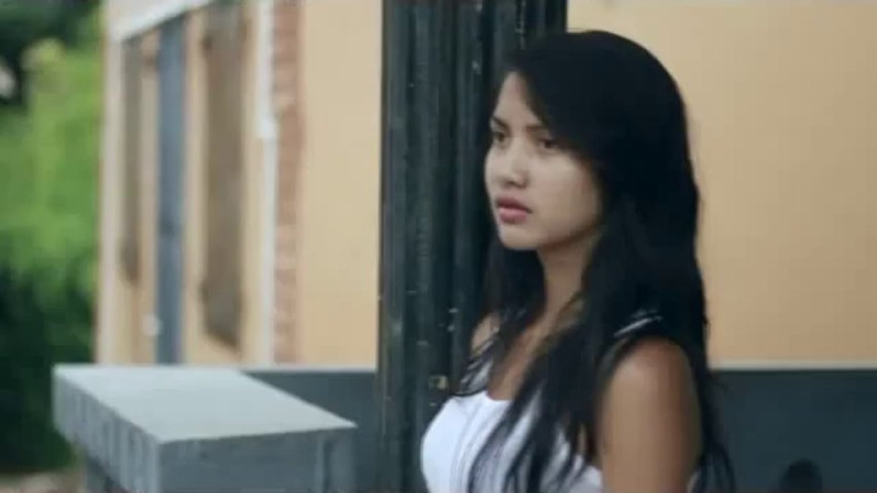 MARION  -  Crazy la la la !  (gasy - malagasy)