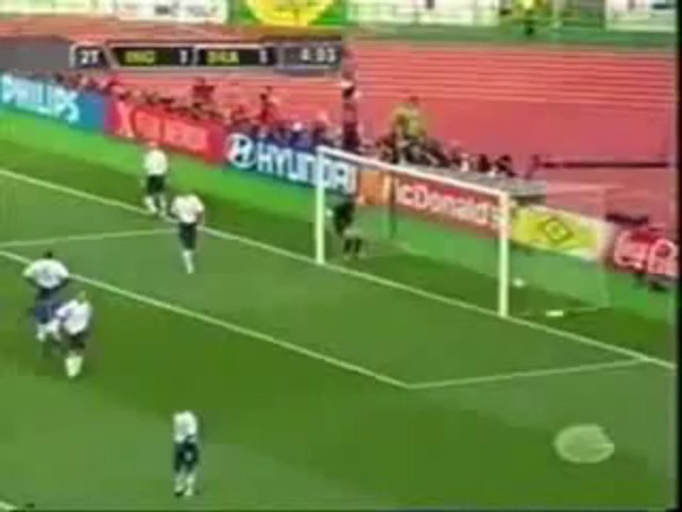 Gelmiş Geçmiş En İyi 10 Frikik Golü