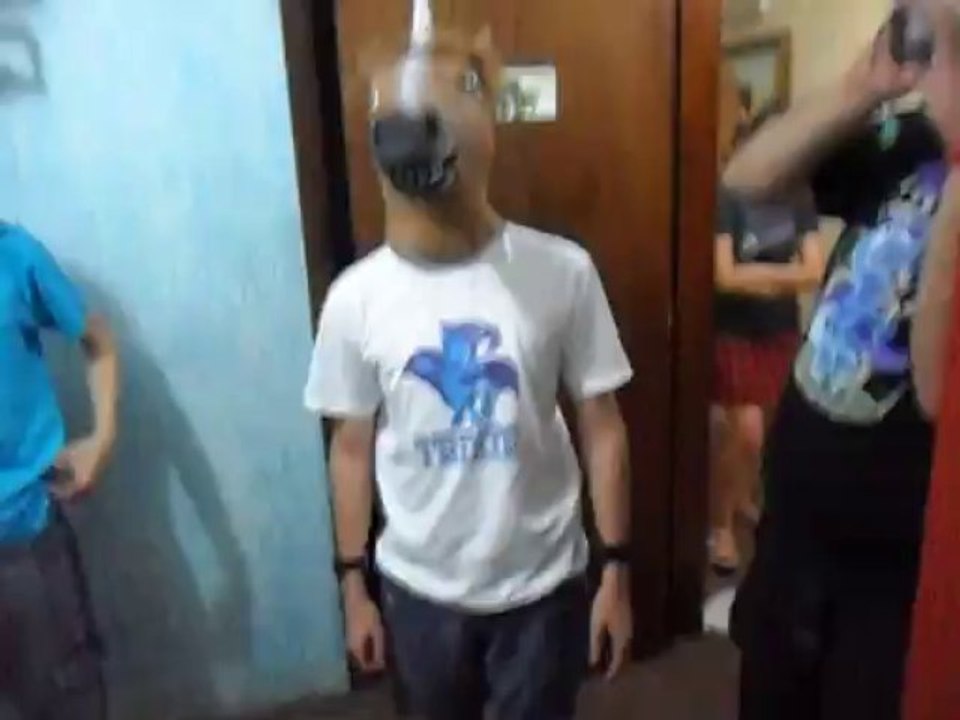 Appleshy can't into horsehead