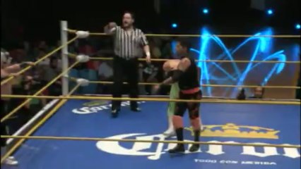 Aéreo & Stukita vs Mercurio & Pequeño Universo 2000