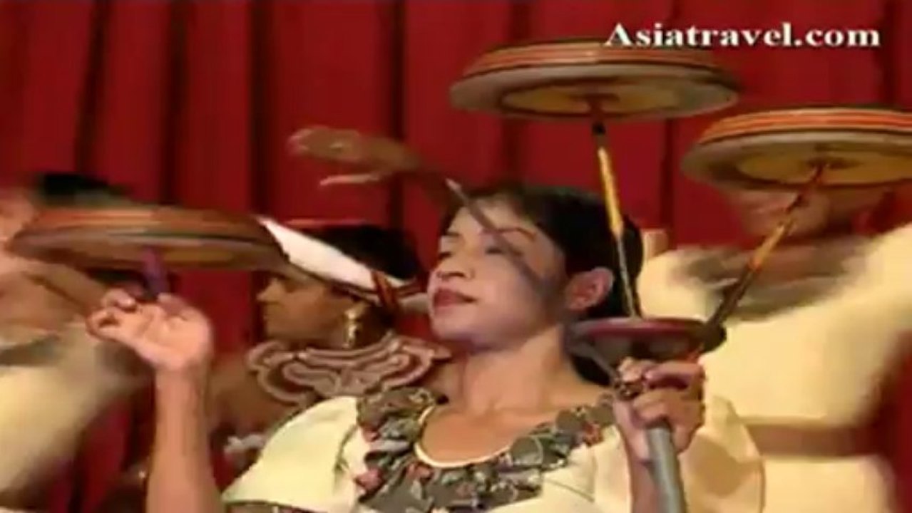 Cultural Dance Performance, Sri Lanka by Asiatravel.com