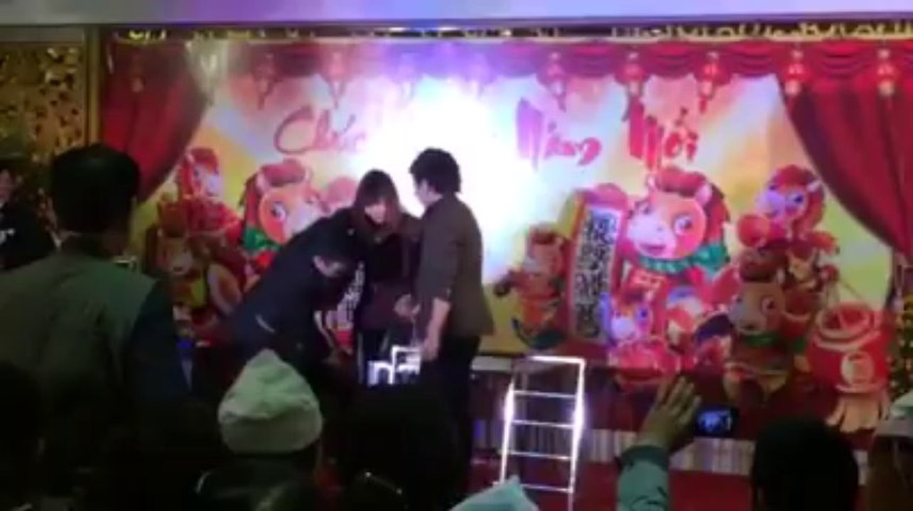 Nhận biểu diễn ảo thuật tại Hà Nội (Trịnh Hải-0966399484) -ảo thuật biến ra cô gái