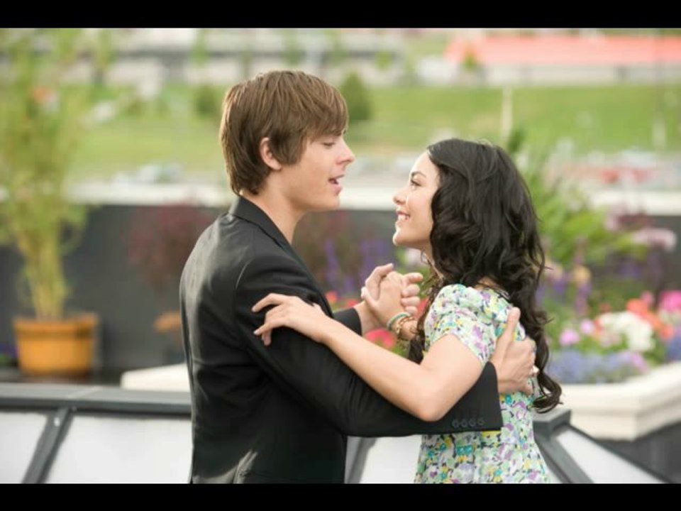 Watch High School Musical 3 (2007) Online Part 1