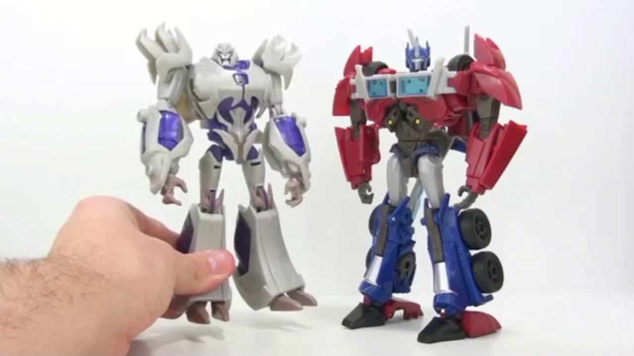Video Review of the Transformers Prime (RiD) Voyager Class_ Megatron