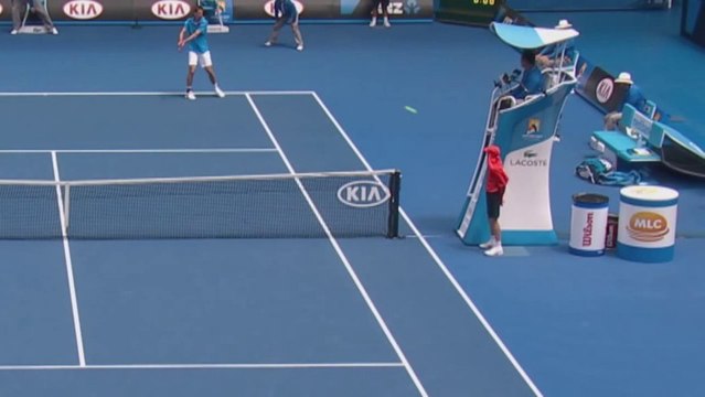Ball Boy Gets Hit In The Face At 2014 Australian Open